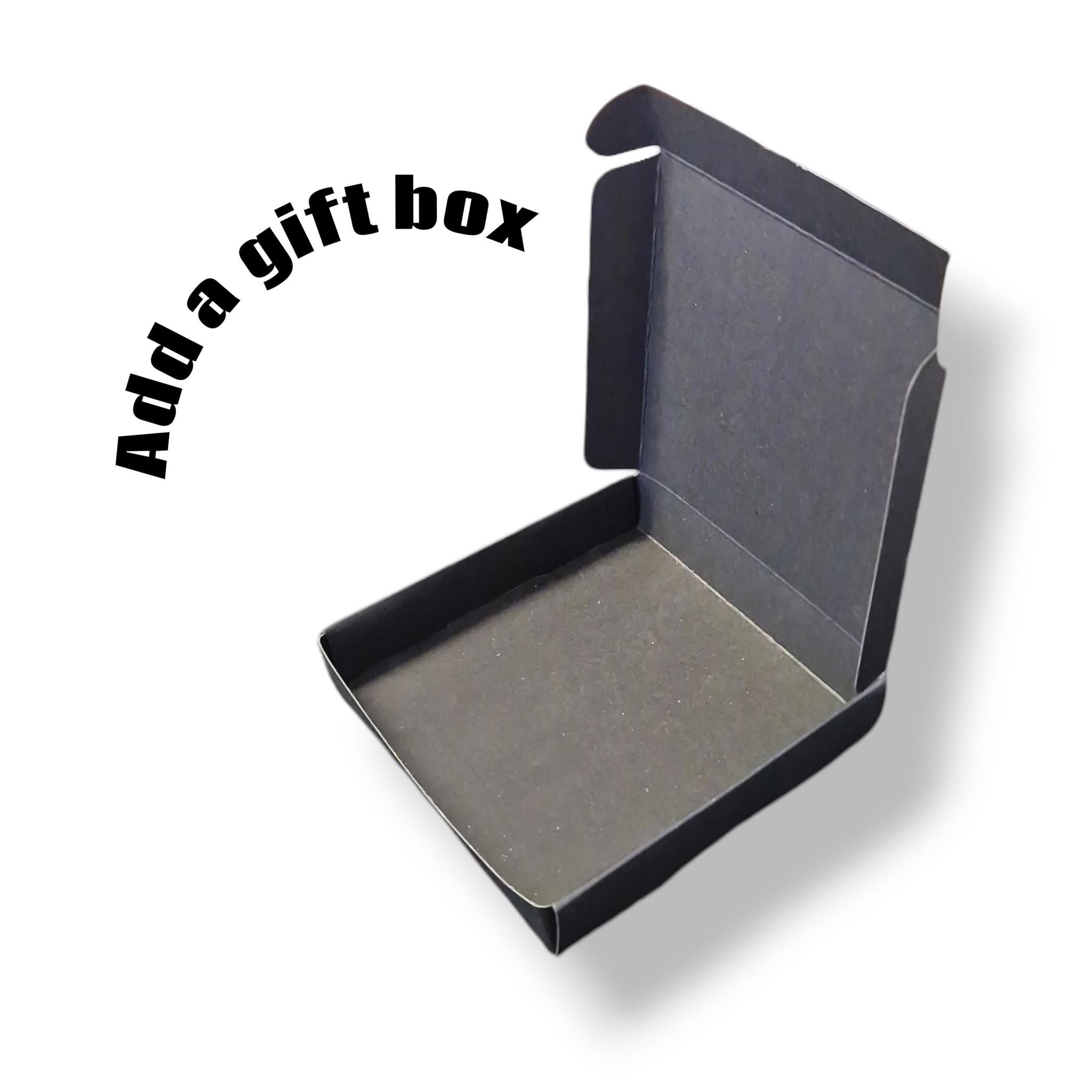 18th Birthday - 18 - Eighteen -  Birthday Charm Bracelet: Silver Plated Keepsake - Personalised -  Hearts - Age - Milestone